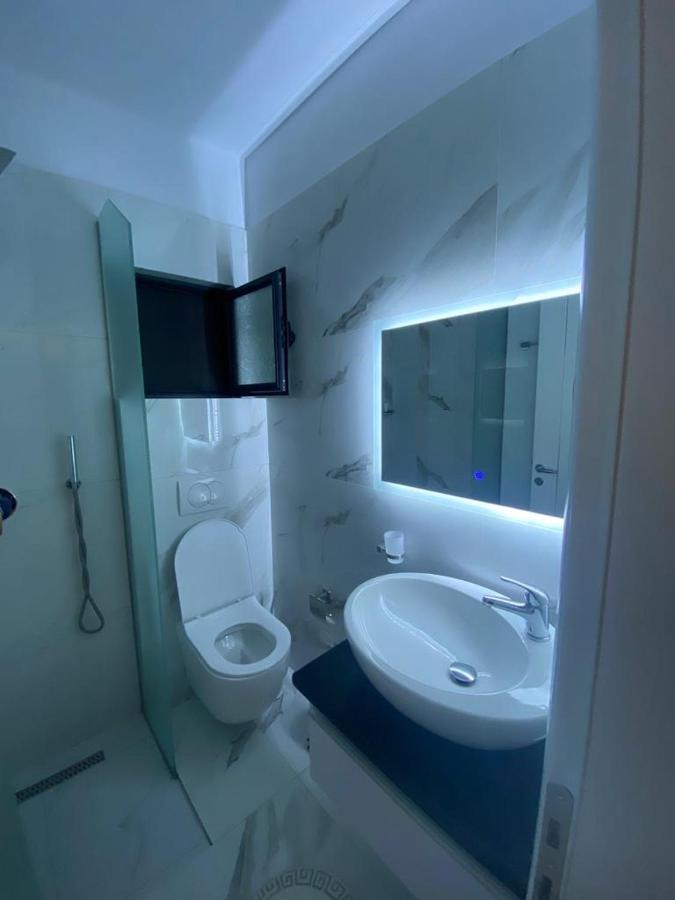 City Glow Apartments Sarandë Exterior foto